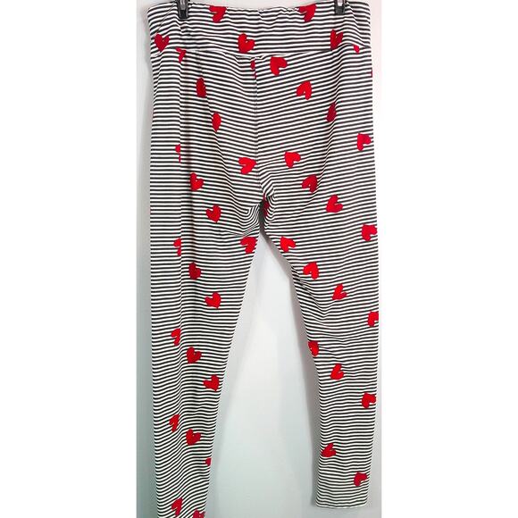 LuLaRoe TC Leggings Black & White Striped with Red Hearts - Picture 2 of 3